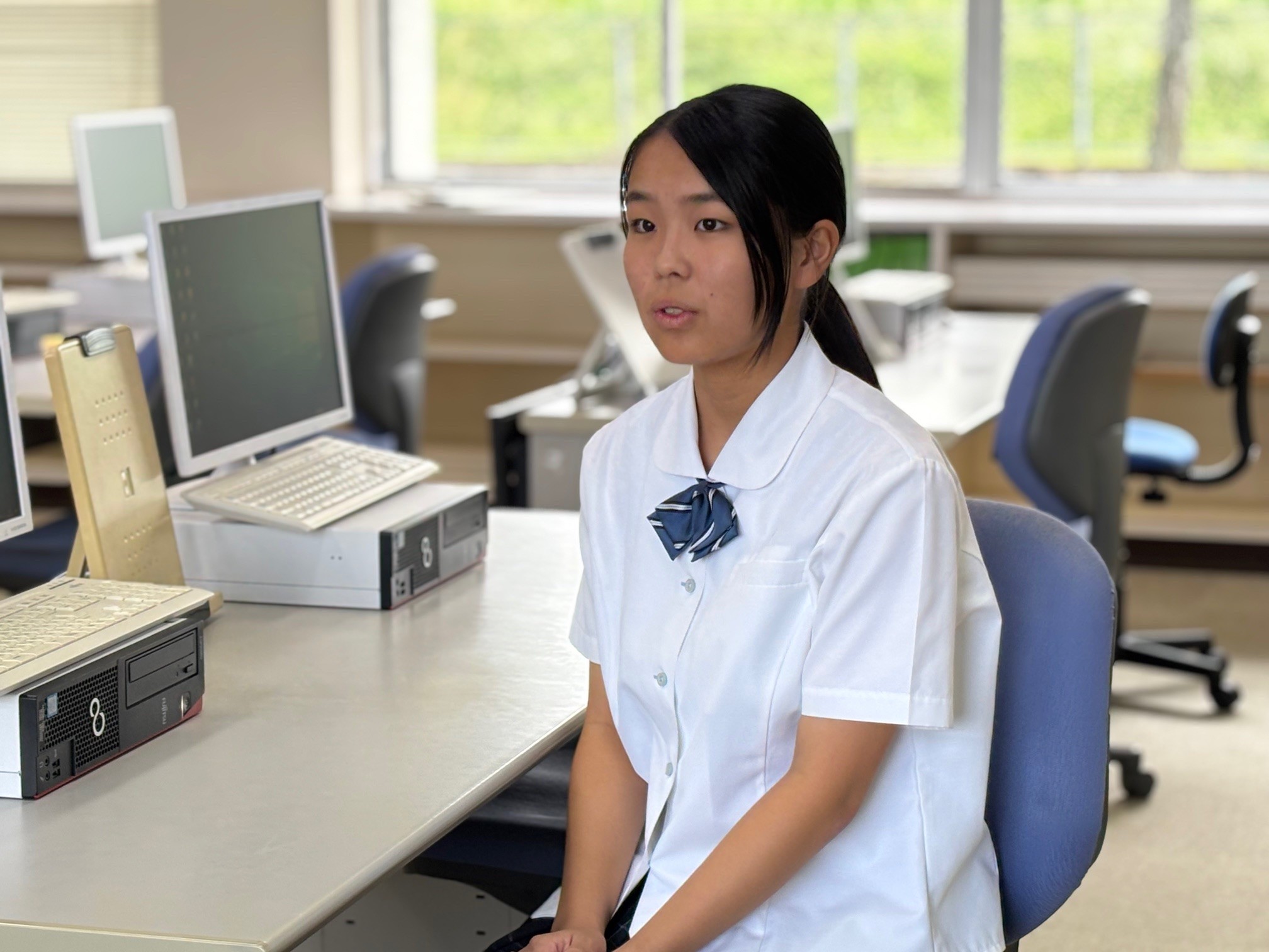 プロジェクトに取り組む球磨中央高校2